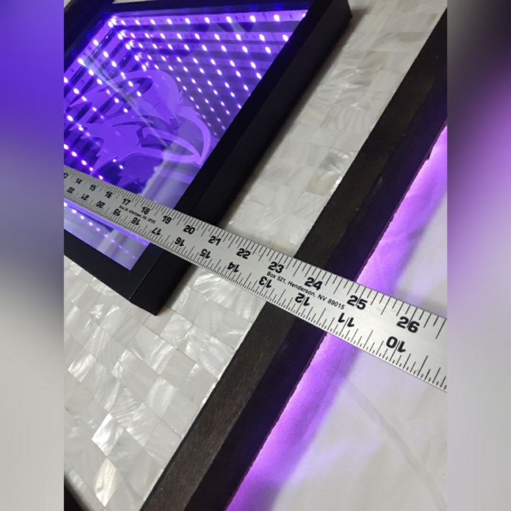 Baltimore Ravens NFL LED Infinity Mirror Shell Art - Picture 10 of 11